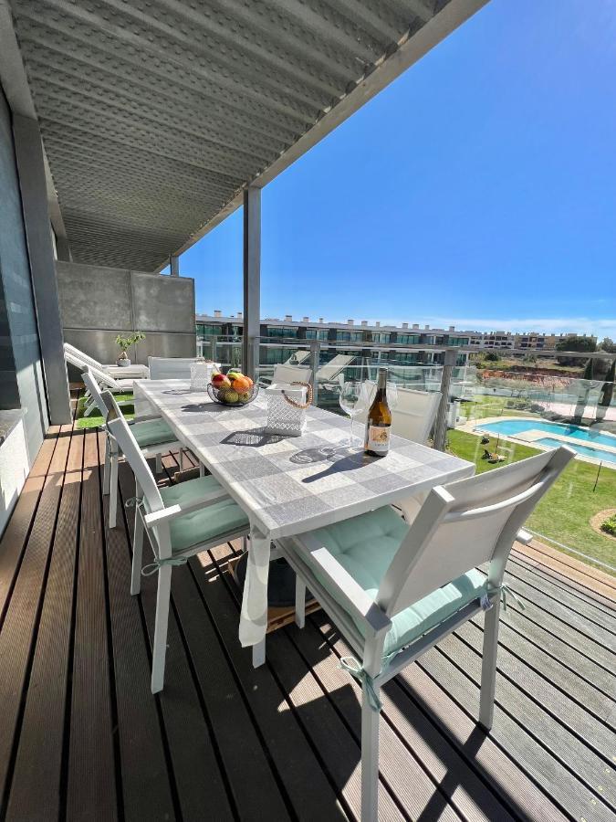 Superbe Appartement Spacieux Avec Terrasse Vue Piscine Vilamoura Exterior foto